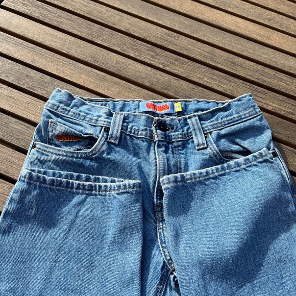 Light wash Empyer Jeans Size 25. - Picture 4 of 6